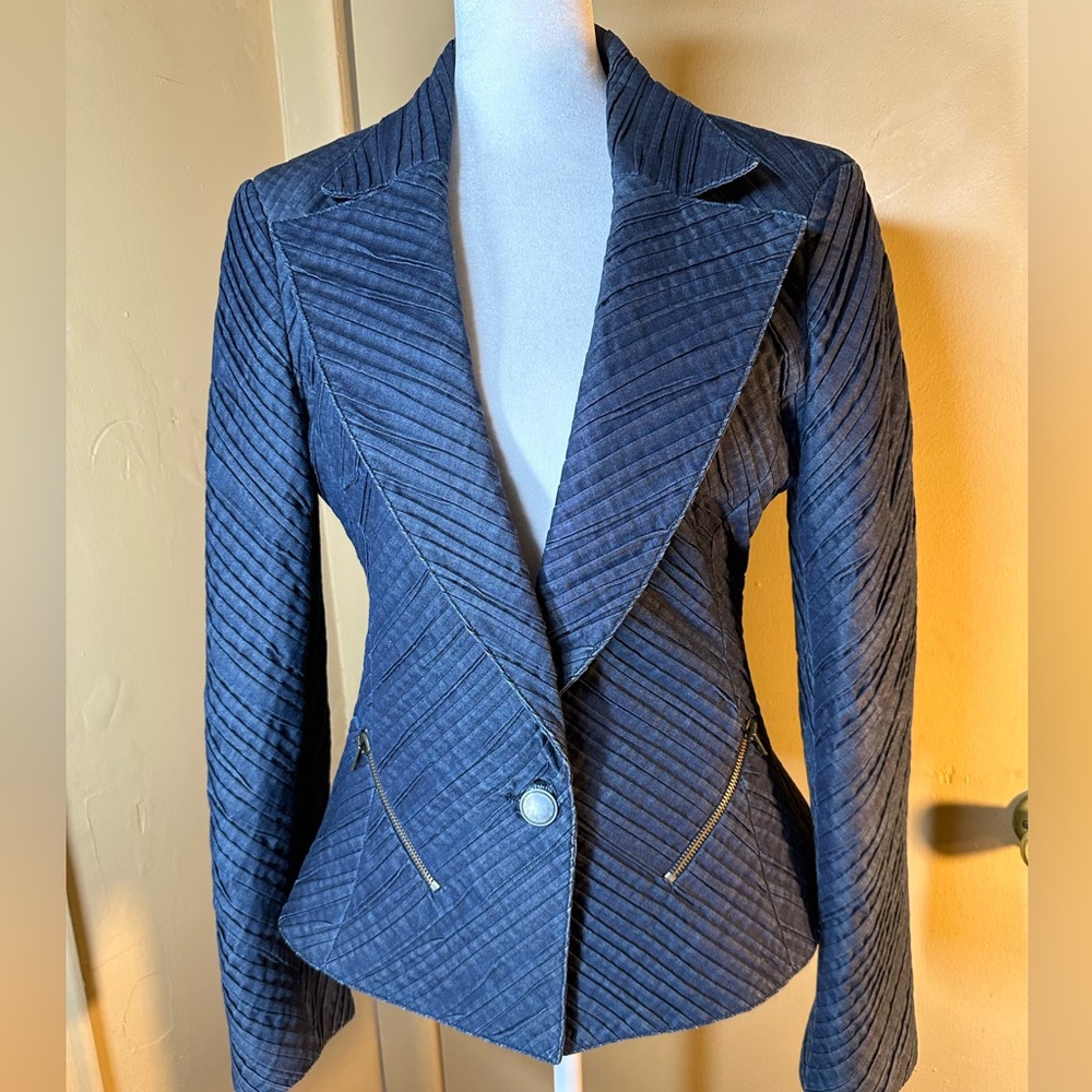 Luca Luca Vintage Blazer, Size 4-6.